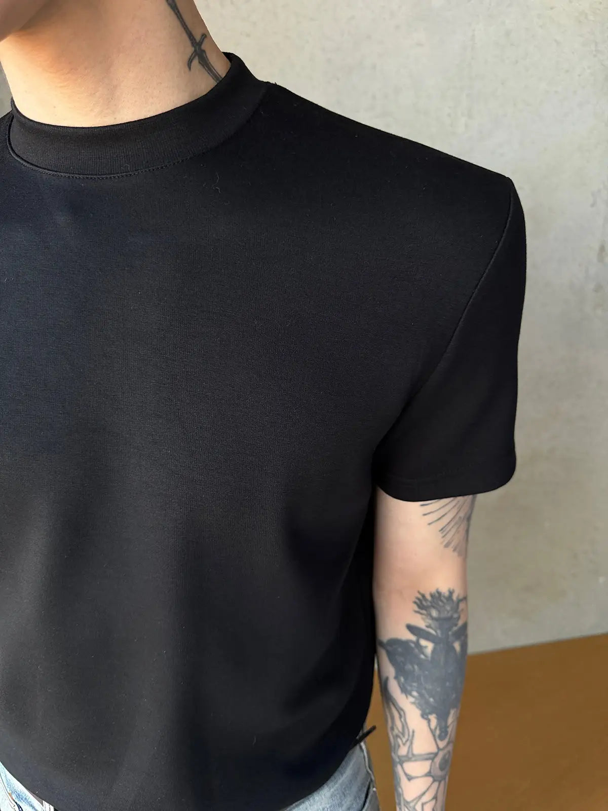 モックネックTシャツ S205
