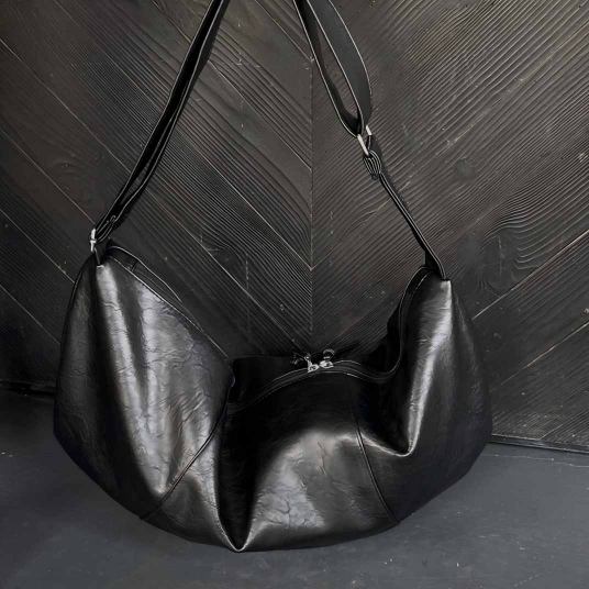 ソフトレザーワンショルダーバッグ BAG302