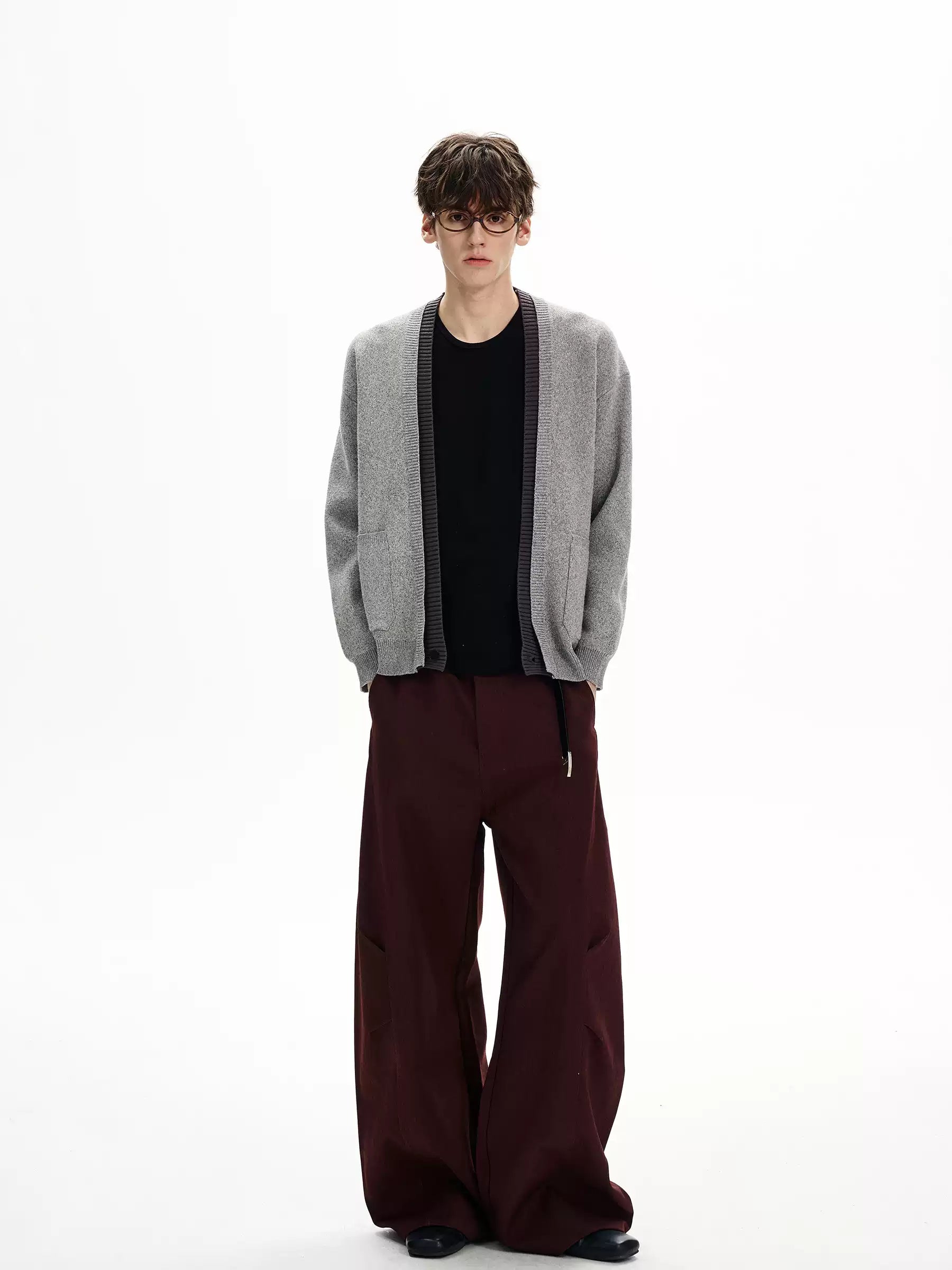 Vネックデザインカーディガン SW606